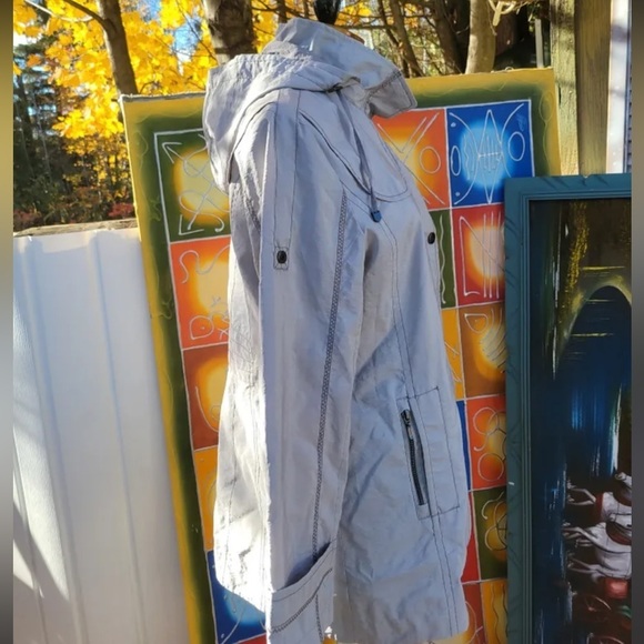 FEN-NELLI LONDON Hooded Beige Trench Jacket - Picture 6 of 10